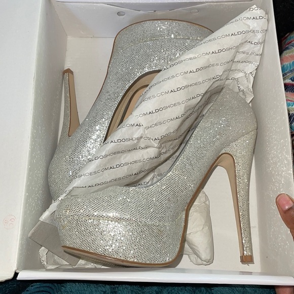 Aldo Glitter Pumps ✨ - Picture 1 of 4